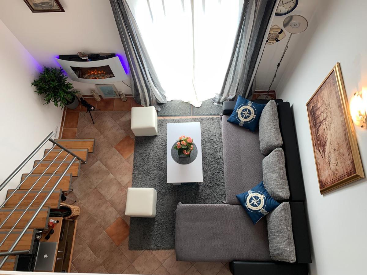 Apartments Mat Новалья Экстерьер фото